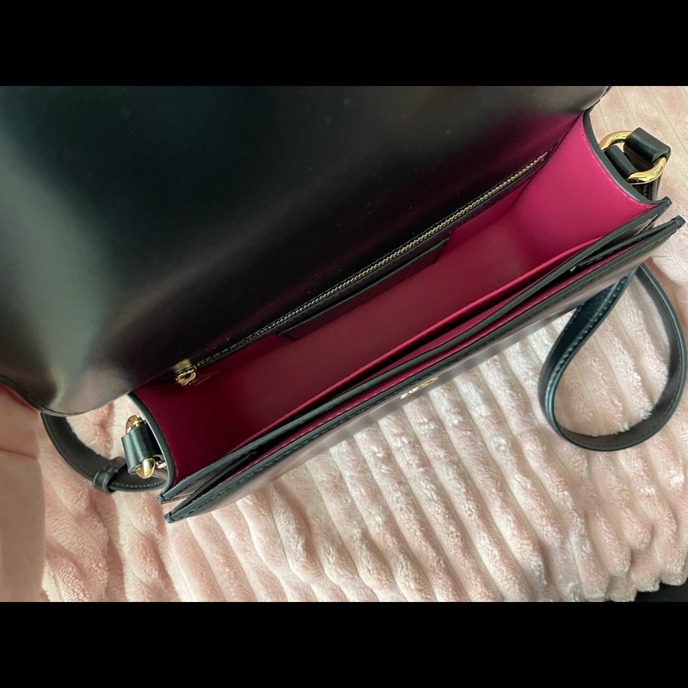 Louis Vuitton LV Pont 9 crossbody leather handbag black - Picture 4 of 10